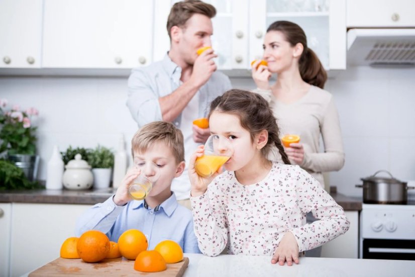 Kuvings AUTO10 Citrus press orange juice