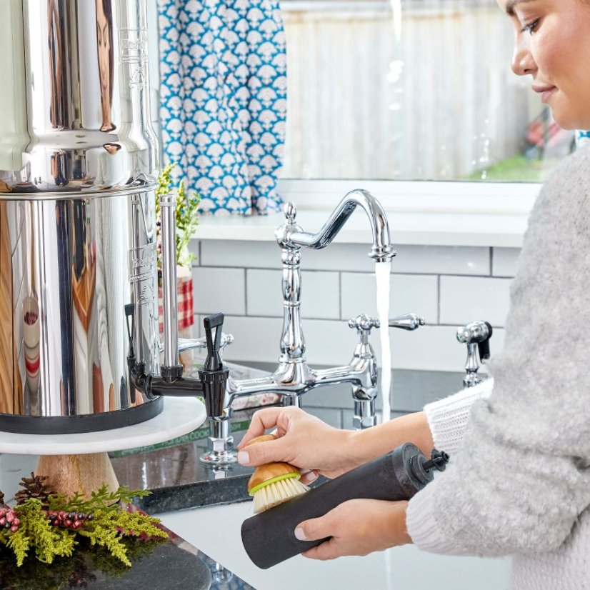 Berkey NMCL Indoor Holiday2018 E Commerce (8)