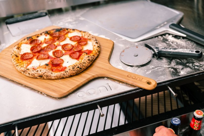 Lifestyle Ooni Bamboo Pizza Peel Other Accessories